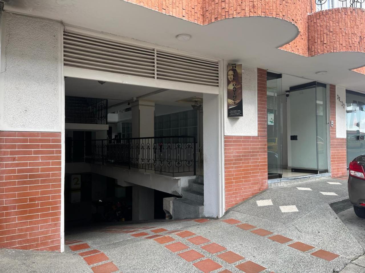Hotel Davinci Calarcá エクステリア 写真