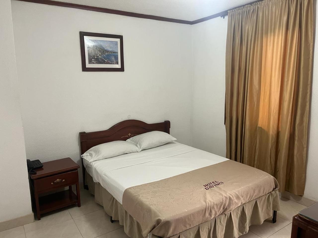 Hotel Davinci Calarcá エクステリア 写真
